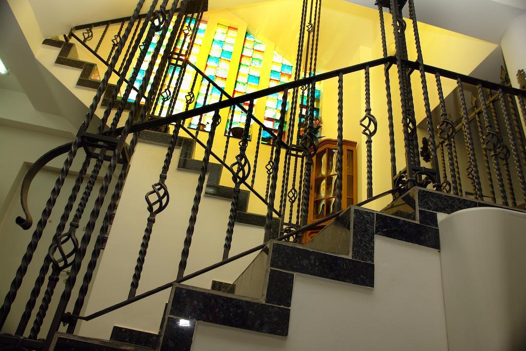 Pensiunea Bianco Nero ทิมิชัวรา ภายนอก รูปภาพ